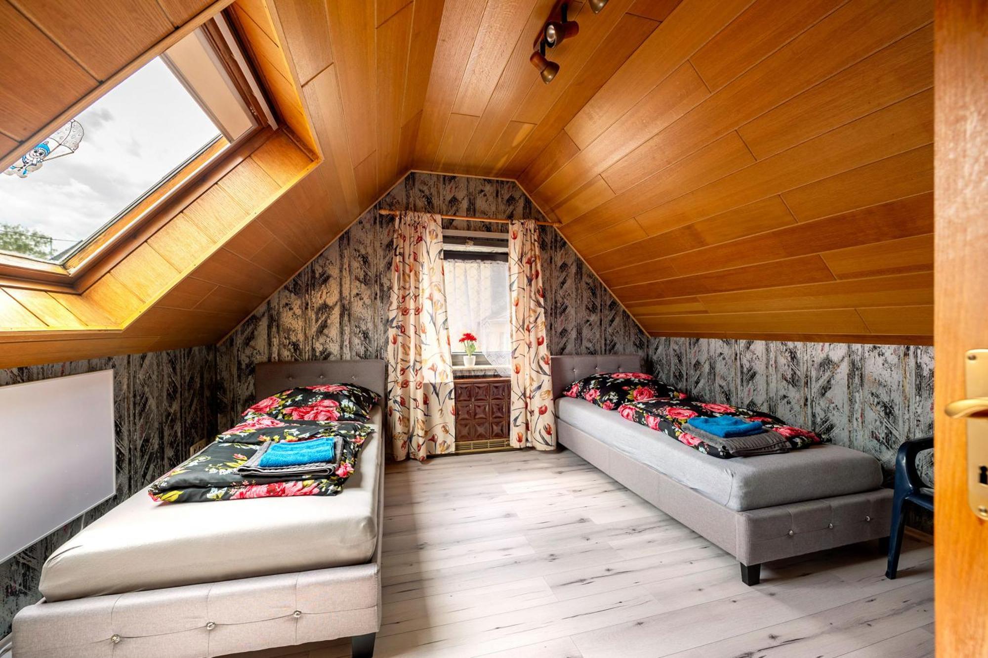 Ferienhaus Eiffelperle Kaisersesch Esterno foto